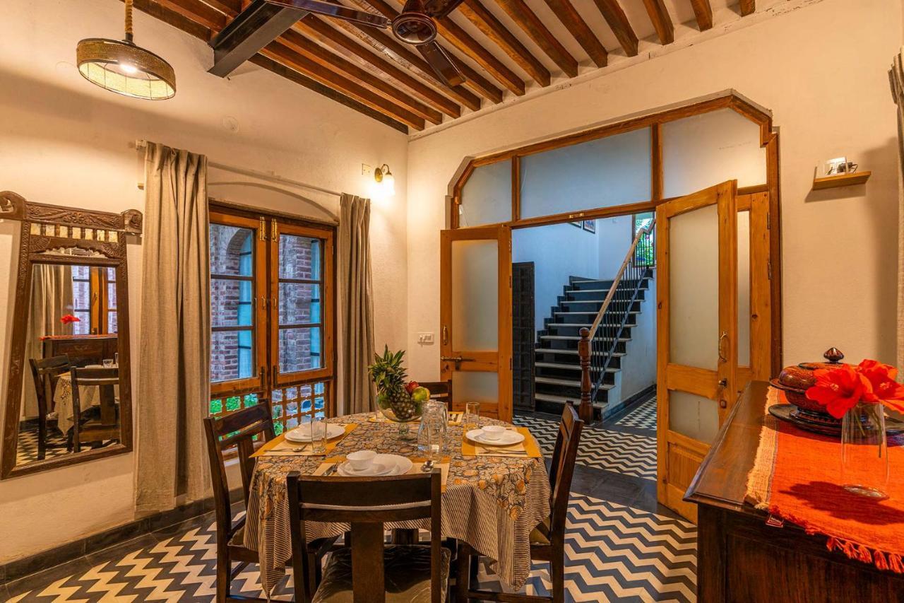 Stayvista'S Peepal Haveli - Rustic Kothi With Terrace, Breathtaking View & Bonfire Narainpur  Bagian luar foto