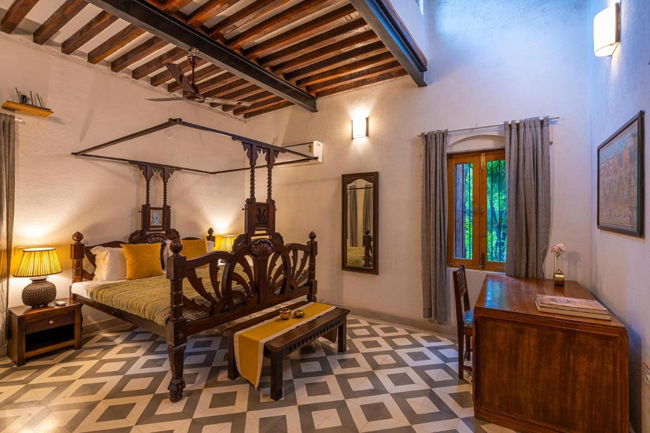Stayvista'S Peepal Haveli - Rustic Kothi With Terrace, Breathtaking View & Bonfire Narainpur  Bagian luar foto