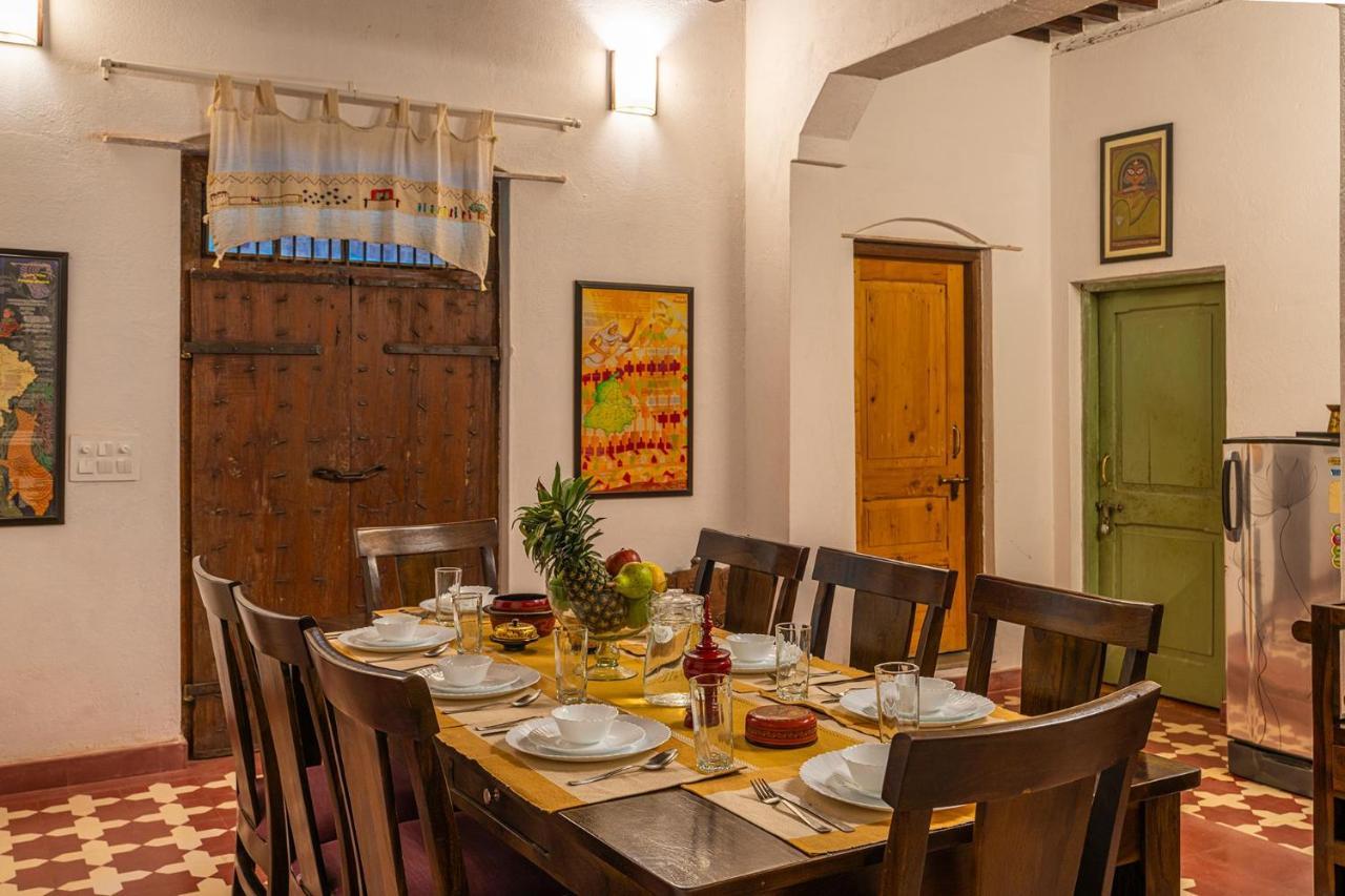 Stayvista'S Peepal Haveli - Rustic Kothi With Terrace, Breathtaking View & Bonfire Narainpur  Bagian luar foto